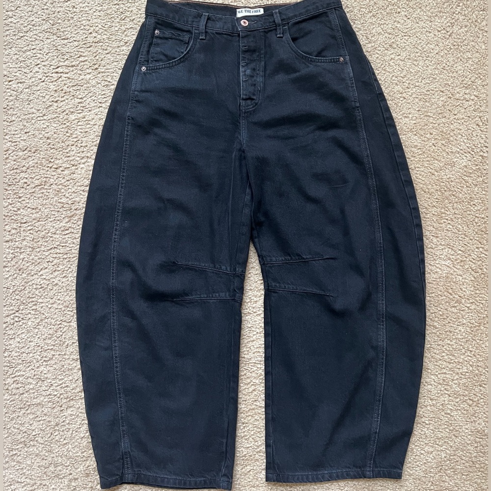 Free People We The Free Good Luck Mid-Rise
Barrel Jeans - Size 29 Regular
